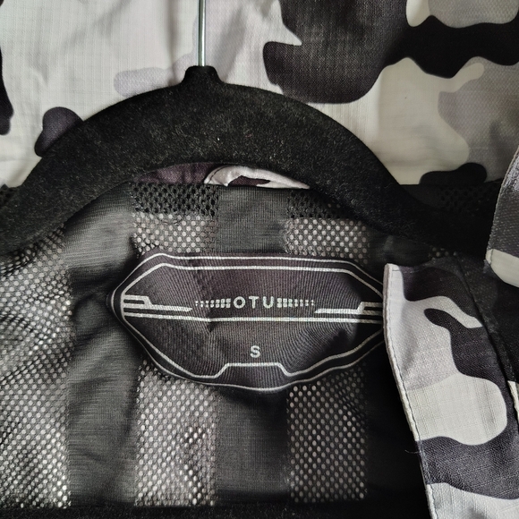 OTU Waterproof Jacket Men’s Small Breathable Camouflage Lined Hiking Full Zip - Picture 11 of 16